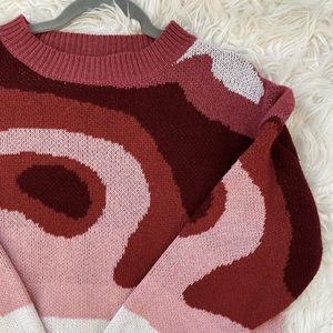 Trendy Multicolor Swirly Pattern Sweater